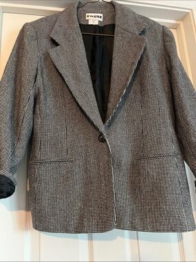 Joan Leslie Black and White Houndstooth Blazer